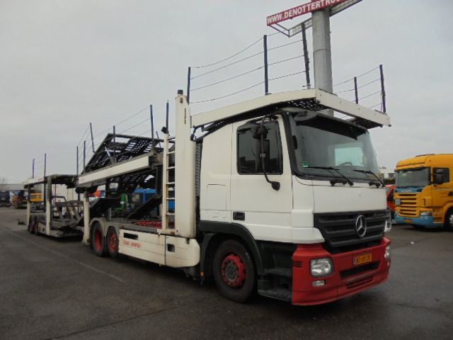 Mercedes-Benz Actros 2541 6X2 MIDLIFT - Truk pengangkut mobil: gambar 2 Mercedes-Benz Actros 2541 6X2 MIDLIFT - Truk pengangkut mobil: gambar 2