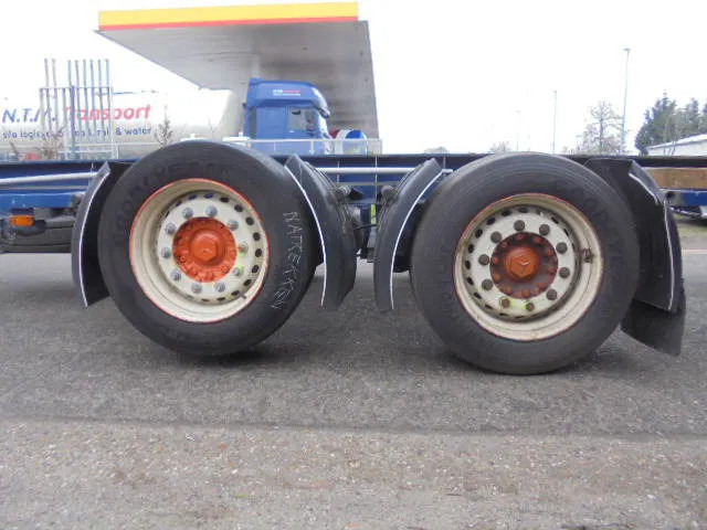 Pengangkut kontainer/ Container truck Mercedes-Benz Actros 2543 NL TRUCK: gambar 16
