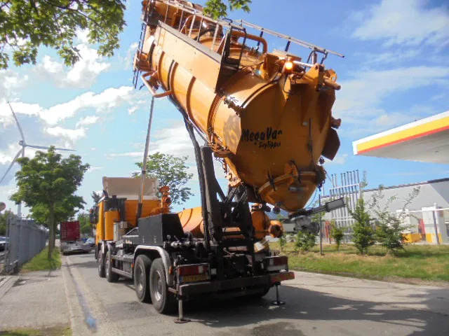 Mercedes-Benz Actros 4141K MEGA VAC - Truk vakum: gambar 4 Mercedes-Benz Actros 4141K MEGA VAC - Truk vakum: gambar 4