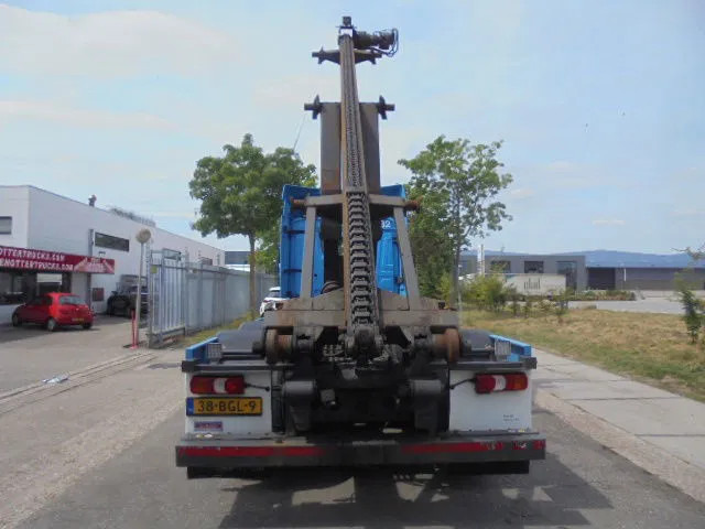 Mercedes-Benz Antos 2733 - Truk pembawa sistem kabel: gambar 5 Mercedes-Benz Antos 2733 - Truk pembawa sistem kabel: gambar 5