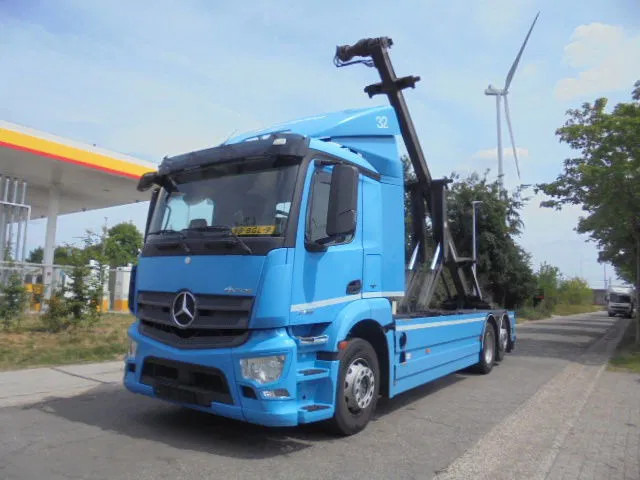 Mercedes-Benz Antos 2733 - Truk pembawa sistem kabel: gambar 1 Mercedes-Benz Antos 2733 - Truk pembawa sistem kabel: gambar 1