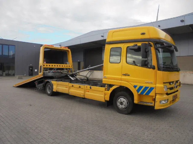 Mercedes-Benz Atego 1224 240 PS NL TRUCK - Mobil derek: gambar 3 Mercedes-Benz Atego 1224 240 PS NL TRUCK - Mobil derek: gambar 3