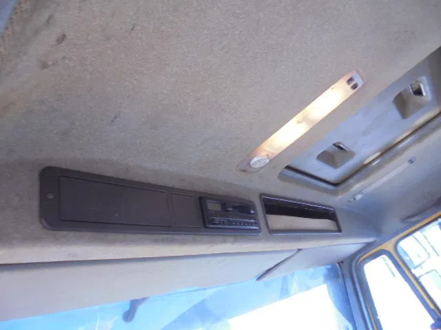 Penyapu jalan Mercedes-Benz SK 1920 NL TRUCK: gambar 15 Penyapu jalan Mercedes-Benz SK 1920 NL TRUCK: gambar 15