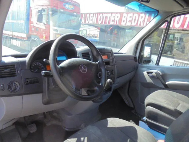 Mercedes-Benz Sprinter 313 FRIGO NL TRUCK - Van berpendingin: gambar 5 Mercedes-Benz Sprinter 313 FRIGO NL TRUCK - Van berpendingin: gambar 5