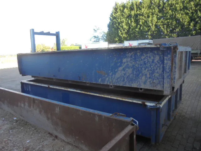 Wadah kontainer Onbekend 5M3 CONTAINERS: gambar 6 Wadah kontainer Onbekend 5M3 CONTAINERS: gambar 6
