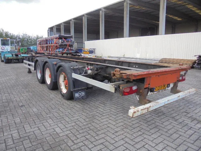Pacton T3 007 45 FT NL KENTEKEN 10X IN STOCK - Semi-trailer pengangkut mobil: gambar 3 Pacton T3 007 45 FT NL KENTEKEN 10X IN STOCK - Semi-trailer pengangkut mobil: gambar 3