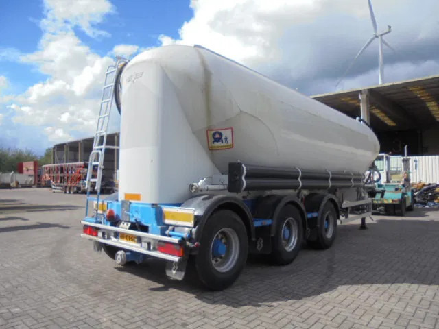 SPITZER BP SF 50 - Semi-trailer tangki: gambar 4 SPITZER BP SF 50 - Semi-trailer tangki: gambar 4