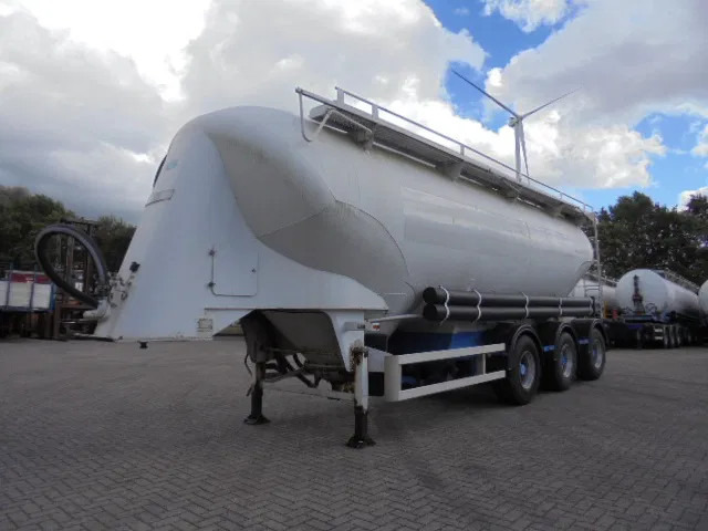 SPITZER BP SF 50 - Semi-trailer tangki: gambar 1 SPITZER BP SF 50 - Semi-trailer tangki: gambar 1