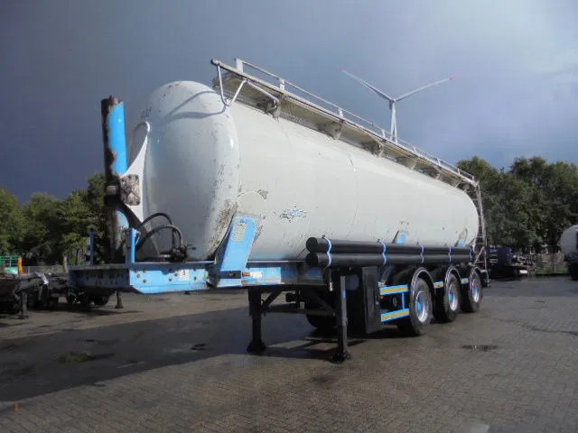 SPITZER BP SK 50 - Semi-trailer tangki: gambar 1 SPITZER BP SK 50 - Semi-trailer tangki: gambar 1