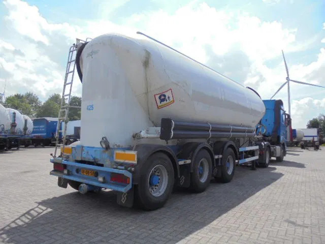 SPITZER BPSF50 - Semi-trailer tangki: gambar 3 SPITZER BPSF50 - Semi-trailer tangki: gambar 3