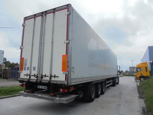 Samro VK132APF11S - Semi-trailer kotak tertutup: gambar 4 Samro VK132APF11S - Semi-trailer kotak tertutup: gambar 4
