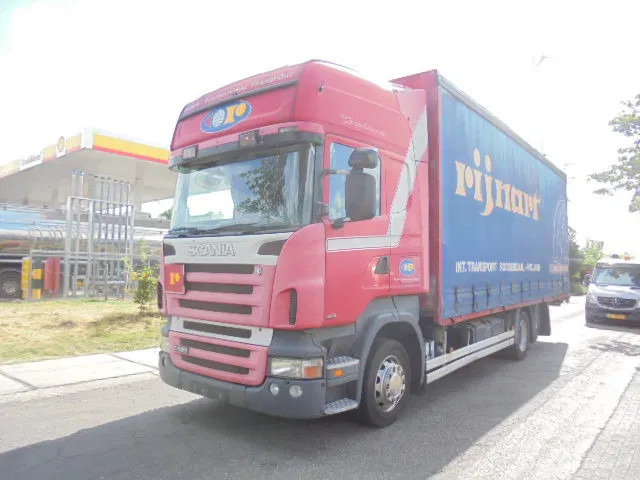 Scania R420 6X2 RETARDER - Truk box: gambar 1 Scania R420 6X2 RETARDER - Truk box: gambar 1