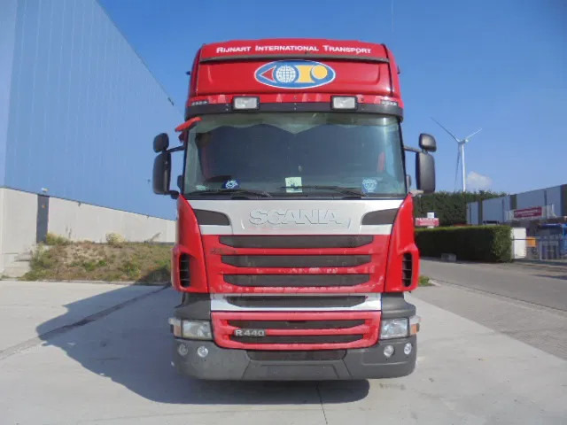 Scania R440 6X2 RETARDER BDF - Truk box: gambar 2 Scania R440 6X2 RETARDER BDF - Truk box: gambar 2