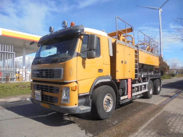 Terberg FM 1450 6X4 MANUAL - Truk vakum: gambar 1 Terberg FM 1450 6X4 MANUAL - Truk vakum: gambar 1