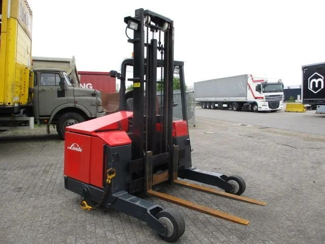 Terberg KINGLIFT TKL-S-X3 - Forklift yang dipasang di truk: gambar 5 Terberg KINGLIFT TKL-S-X3 - Forklift yang dipasang di truk: gambar 5