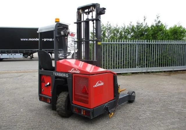 Terberg KINGLIFT TKL-S-X3 - Forklift yang dipasang di truk: gambar 2 Terberg KINGLIFT TKL-S-X3 - Forklift yang dipasang di truk: gambar 2