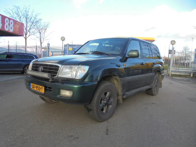 Toyota Land Cruiser - Mobil: gambar 1 Toyota Land Cruiser - Mobil: gambar 1