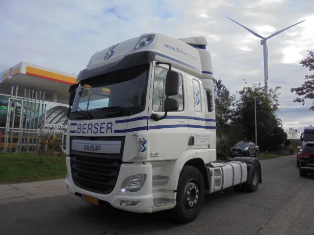 DAF CF 400 - Tractor head: gambar 1 DAF CF 400 - Tractor head: gambar 1