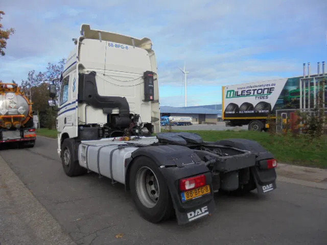 DAF CF 400 - Tractor head: gambar 5 DAF CF 400 - Tractor head: gambar 5
