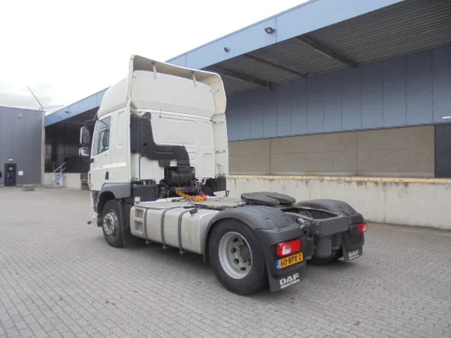 DAF CF 400 NL TRUCK - Tractor head: gambar 4 DAF CF 400 NL TRUCK - Tractor head: gambar 4