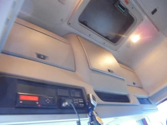 Tractor head DAF CF 410 SSC: gambar 11