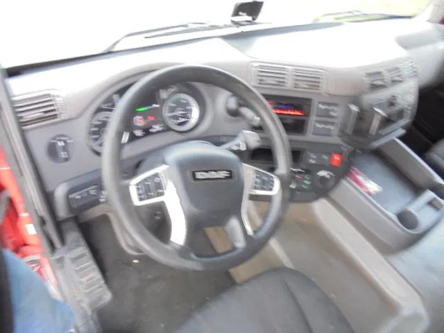 Tractor head DAF CF 410 SSC: gambar 9