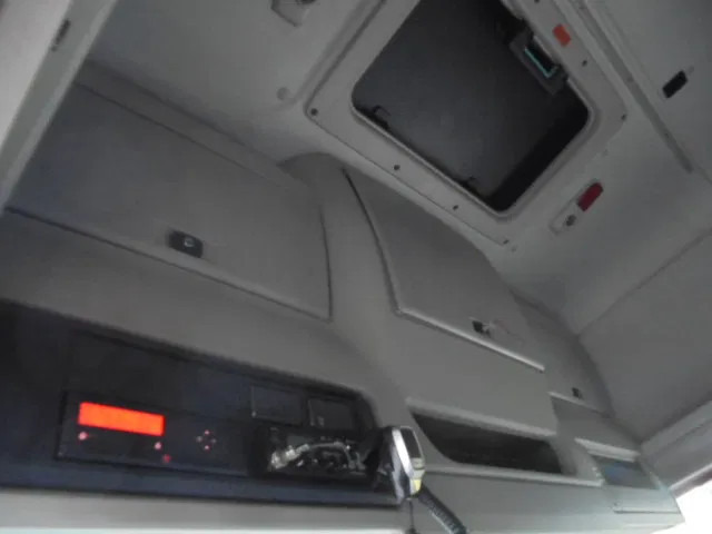 Tractor head DAF CF 410 SSC: gambar 14 Tractor head DAF CF 410 SSC: gambar 14