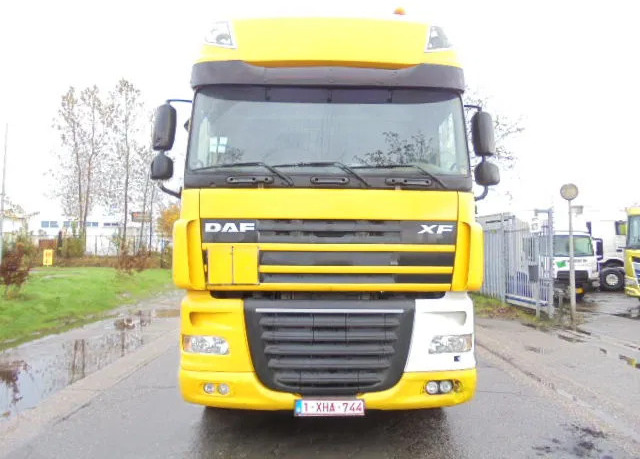 DAF XF 105.410 EURO 5 - Tractor head: gambar 2 DAF XF 105.410 EURO 5 - Tractor head: gambar 2