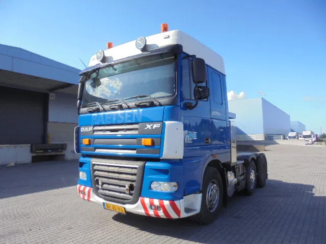 DAF XF 105 460 6X2 NL TRUCK - Tractor head: gambar 1 DAF XF 105 460 6X2 NL TRUCK - Tractor head: gambar 1