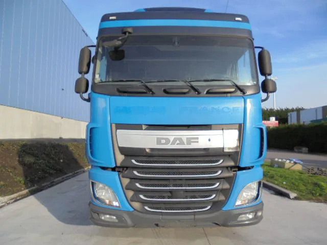 DAF XF 410 13 LITER - Tractor head: gambar 2 DAF XF 410 13 LITER - Tractor head: gambar 2
