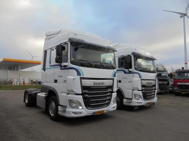 DAF XF 440 20 X IN STOCK - Tractor head: gambar 3 DAF XF 440 20 X IN STOCK - Tractor head: gambar 3