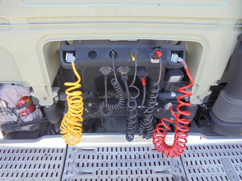 Tractor head DAF XF 440: gambar 9