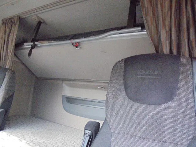 Tractor head DAF XF 440 EURO 6: gambar 13