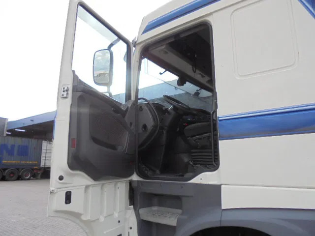 Tractor head DAF XF 440 FTG + HYDRO NL TRUCK: gambar 10