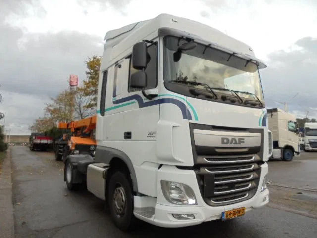 DAF XF 440 SPACE CAB - Tractor head: gambar 3 DAF XF 440 SPACE CAB - Tractor head: gambar 3