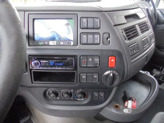 DAF XF 440 SUPER SPACE CAB NL TRUCK - Tractor head: gambar 5 DAF XF 440 SUPER SPACE CAB NL TRUCK - Tractor head: gambar 5