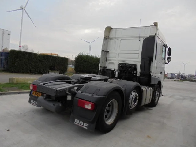 DAF XF 460 6X2 EUR6 - Tractor head: gambar 4 DAF XF 460 6X2 EUR6 - Tractor head: gambar 4