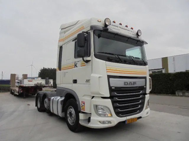 DAF XF 460 6x2 - Tractor head: gambar 3 DAF XF 460 6x2 - Tractor head: gambar 3