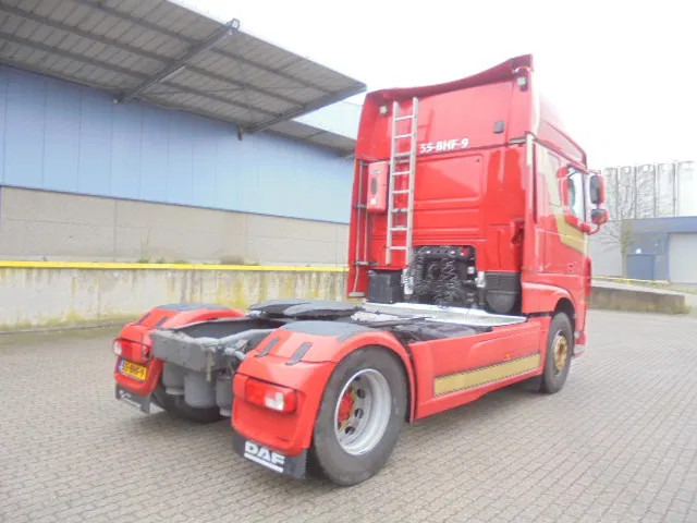 DAF XF 460 ADR NL TRUCK TUV 03-26 - Tractor head: gambar 5 DAF XF 460 ADR NL TRUCK TUV 03-26 - Tractor head: gambar 5