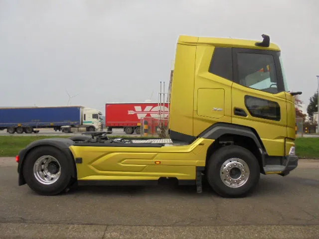 DAF XF 480 FT + HYDRAULICS MET FABRIEKS GARANTIE - Tractor head: gambar 2 DAF XF 480 FT + HYDRAULICS MET FABRIEKS GARANTIE - Tractor head: gambar 2