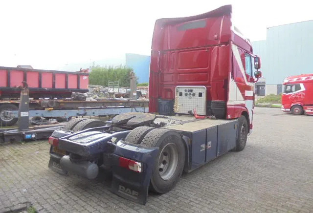 DAF XF 510 FT NL TRUCK - Tractor head: gambar 4 DAF XF 510 FT NL TRUCK - Tractor head: gambar 4
