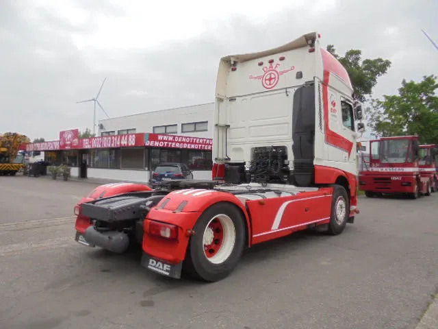 DAF XF 530 SSC INTARDER - Tractor head: gambar 5 DAF XF 530 SSC INTARDER - Tractor head: gambar 5