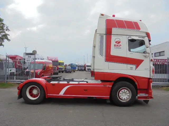 DAF XF 530 SSC INTARDER - Tractor head: gambar 4 DAF XF 530 SSC INTARDER - Tractor head: gambar 4