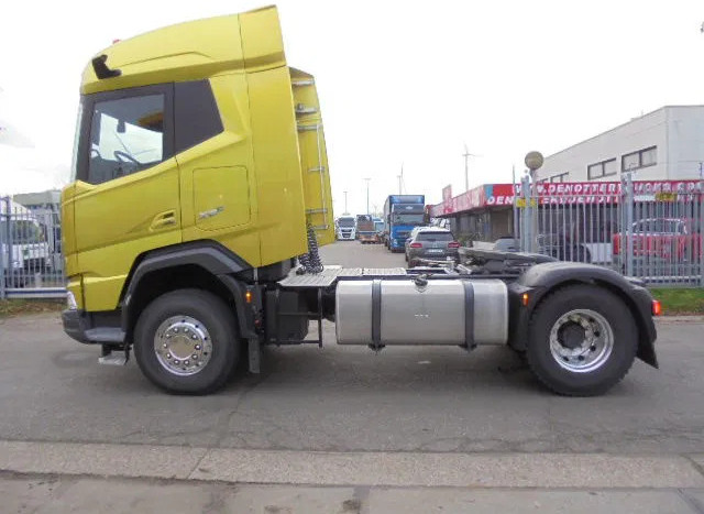 DAF XFC 530 FT DEMO KIEPHYDROLIEK MET FABRIEKS GARANTIE NL TRUCK - Tractor head: gambar 2 DAF XFC 530 FT DEMO KIEPHYDROLIEK MET FABRIEKS GARANTIE NL TRUCK - Tractor head: gambar 2