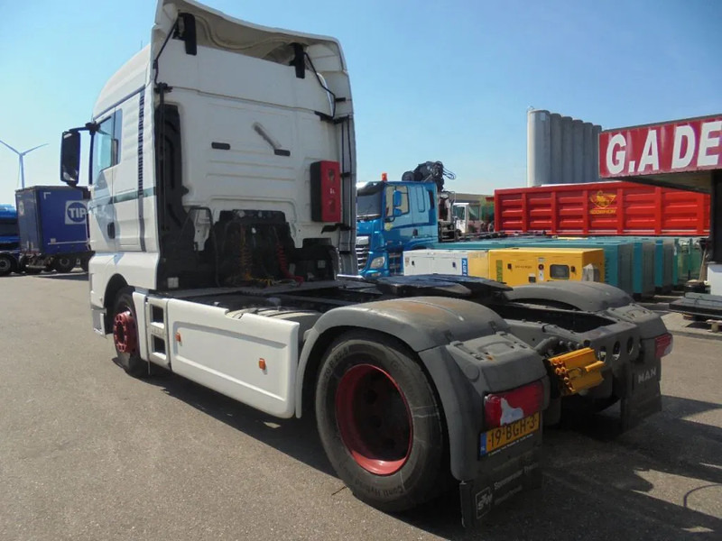 MAN TGX 18.400 - Tractor head: gambar 4 MAN TGX 18.400 - Tractor head: gambar 4