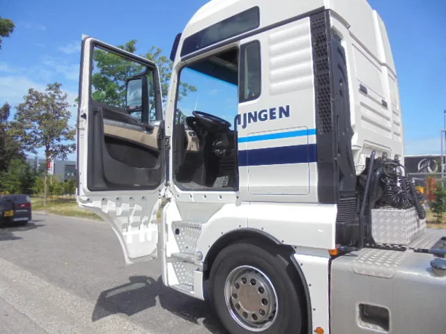Tractor head MAN TGX 26.500 XXL TUV APK 03-26 NL TRUCK 16X IN STOCK: gambar 7