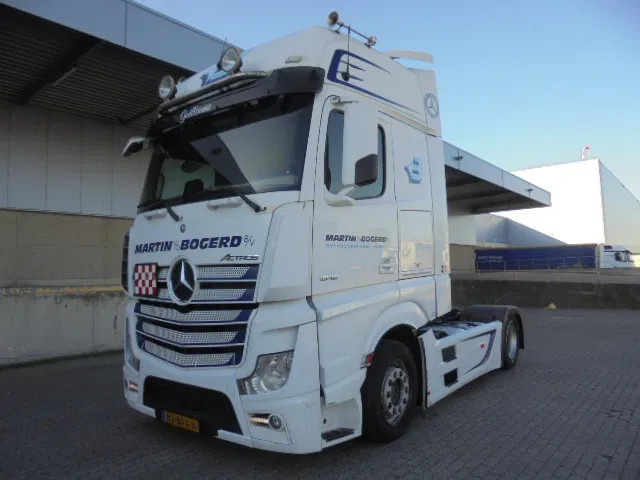 Mercedes-Benz Actros 1842 LS NL TRUCK - Tractor head: gambar 1 Mercedes-Benz Actros 1842 LS NL TRUCK - Tractor head: gambar 1