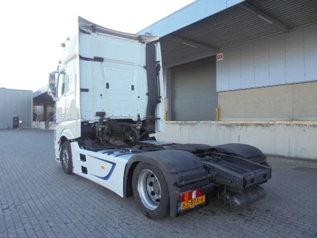 Mercedes-Benz Actros 1842 LS NL TRUCK - Tractor head: gambar 5 Mercedes-Benz Actros 1842 LS NL TRUCK - Tractor head: gambar 5