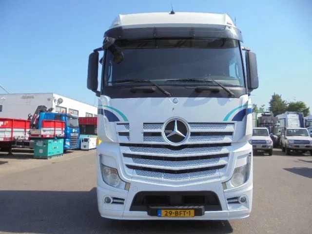 Mercedes-Benz Actros 1843 - Tractor head: gambar 2 Mercedes-Benz Actros 1843 - Tractor head: gambar 2