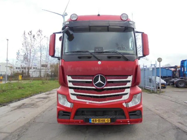 Mercedes-Benz Actros 2543 6X2 + HYDRAULIC - Tractor head: gambar 2 Mercedes-Benz Actros 2543 6X2 + HYDRAULIC - Tractor head: gambar 2